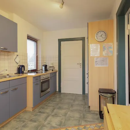 Seeschwalbe Mit Grossem Garten 펜션 *