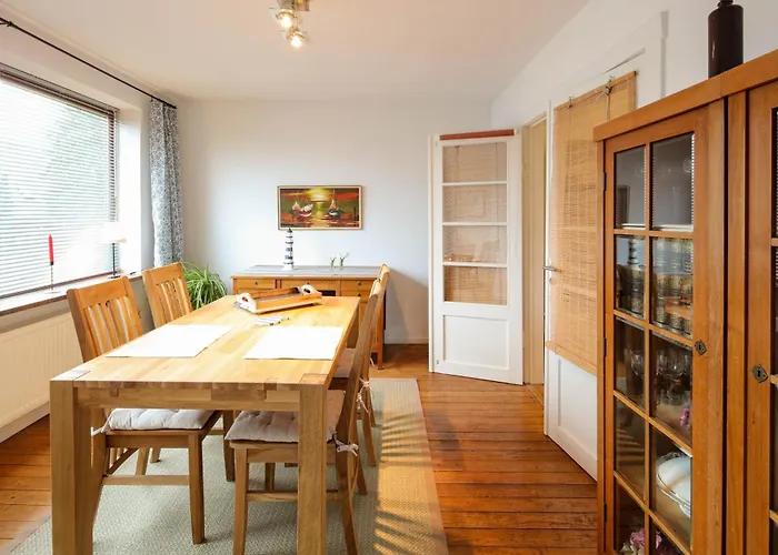 Vakantiehuis Seeschwalbe Mit Grossem Garten